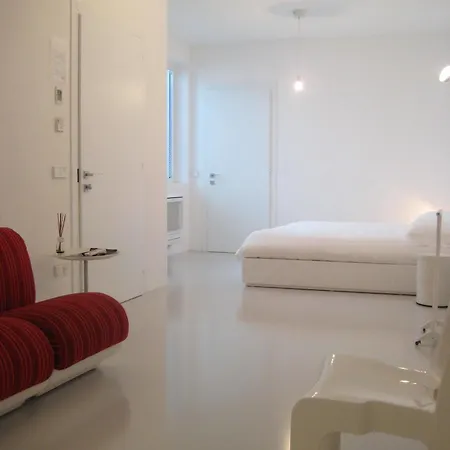 Legrenzi Guest house 2*