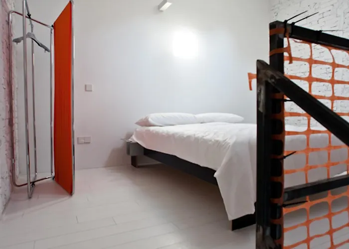 里葛兰西客房酒店